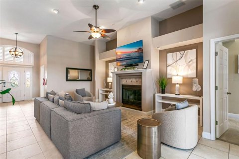 Casa en venta en Tampa, Florida, 5 dormitorios, 402.92 m2 № 2210783 - foto 30