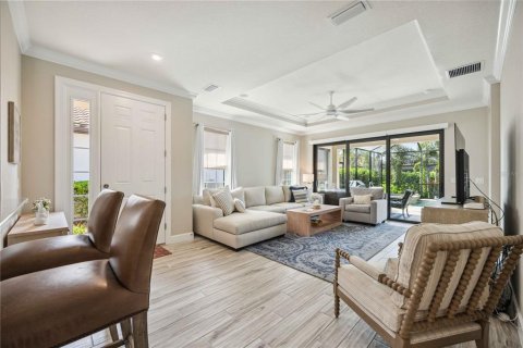 House in Sarasota, Florida 2 bedrooms, 156.26 sq.m. № 1761976 - photo 4