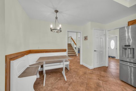 Casa en venta en Palm City, Florida, 4 dormitorios, 354.61 m2 № 2078297 - foto 20