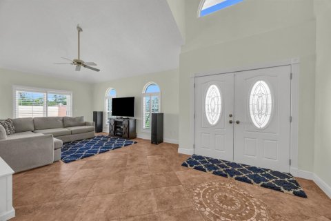 Casa en venta en Palm City, Florida, 4 dormitorios, 354.61 m2 № 2078297 - foto 4
