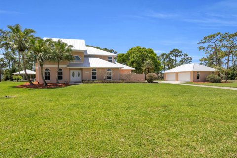 Casa en Palm City, Florida 4 dormitorios, 354.61 m2 № 2078297