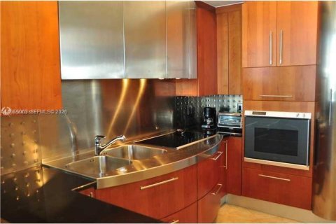 Condominio en alquiler en Sunny Isles Beach, Florida, 2 dormitorios, 116.13 m2 № 2009526 - foto 5