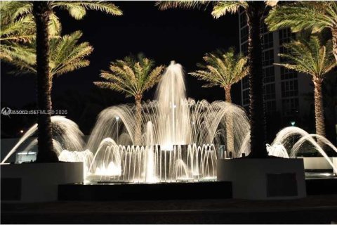 Condominio en alquiler en Sunny Isles Beach, Florida, 2 dormitorios, 116.13 m2 № 2009526 - foto 22