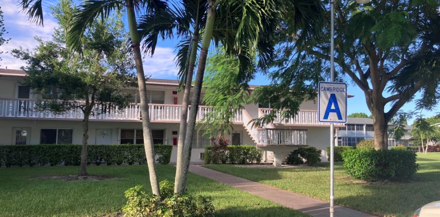 Condo à West Palm Beach, Floride, 1 chambre  № 2401399