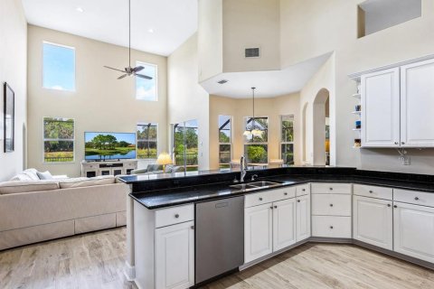 Casa en venta en Sarasota, Florida, 4 dormitorios, 306.95 m2 № 1685347 - foto 15