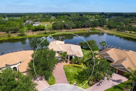 Casa en venta en Sarasota, Florida, 4 dormitorios, 306.95 m2 № 1685347 - foto 1