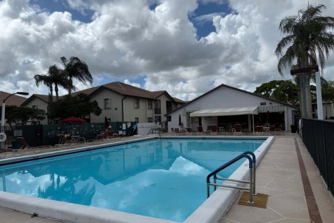 Copropriété à vendre à Lake Worth, Floride: 2 chambres, 94.76 m2 № 2250013 - photo 18