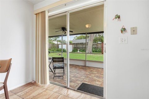 Villa ou maison à vendre à Casselberry, Floride: 3 chambres, 92.9 m2 № 2402733 - photo 14