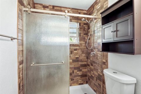 Villa ou maison à vendre à Casselberry, Floride: 3 chambres, 92.9 m2 № 2402733 - photo 28