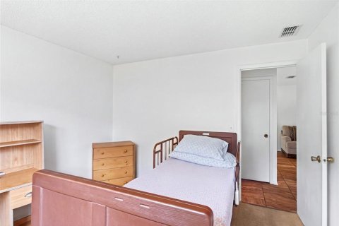 Villa ou maison à vendre à Casselberry, Floride: 3 chambres, 92.9 m2 № 2402733 - photo 25