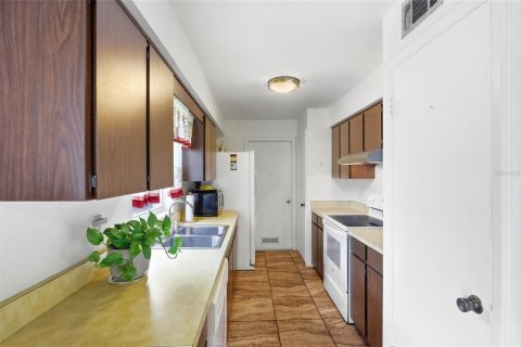 Villa ou maison à vendre à Casselberry, Floride: 3 chambres, 92.9 m2 № 2402733 - photo 15