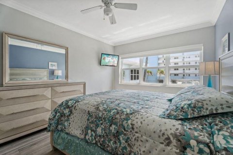 Condominio en venta en Hollywood, Florida, 1 dormitorio, 65.03 m2 № 2182068 - foto 12