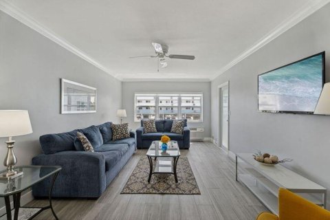 Condominio en venta en Hollywood, Florida, 1 dormitorio, 65.03 m2 № 2182068 - foto 5