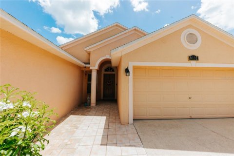 House in Riverview, Florida 3 bedrooms, 153.1 sq.m. № 1787877 - photo 10