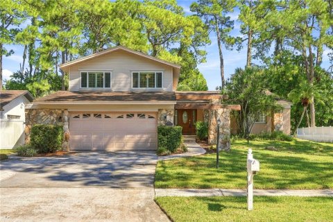 Casa en venta en Clearwater, Florida, 4 dormitorios, 209.87 m2 № 2416343 - foto 2