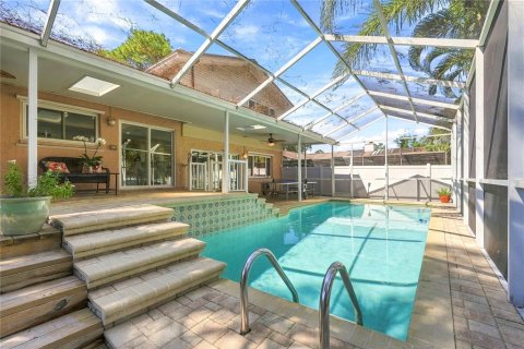 Casa en venta en Clearwater, Florida, 4 dormitorios, 209.87 m2 № 2416343 - foto 28