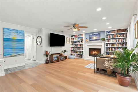Casa en venta en Clearwater, Florida, 4 dormitorios, 209.87 m2 № 2416343 - foto 18