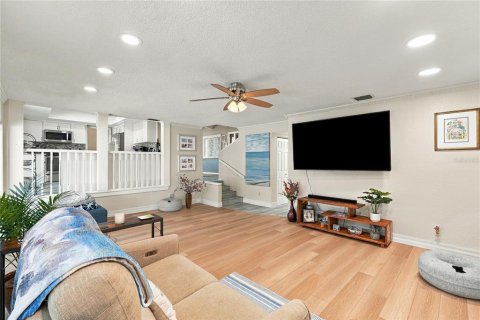 Casa en venta en Clearwater, Florida, 4 dormitorios, 209.87 m2 № 2416343 - foto 21