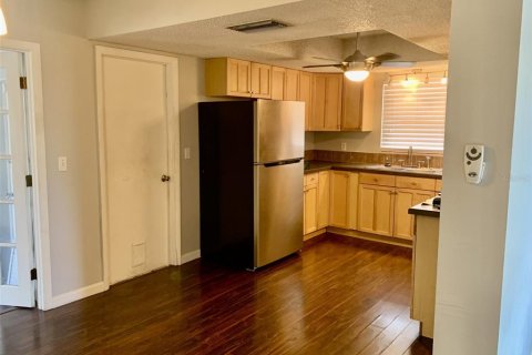 Casa en venta en Saint Petersburg, Florida, 3 dormitorios, 119.66 m2 № 2236104 - foto 4
