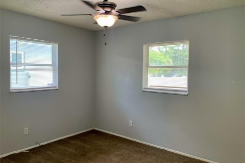Casa en venta en Saint Petersburg, Florida, 3 dormitorios, 119.66 m2 № 2236104 - foto 10