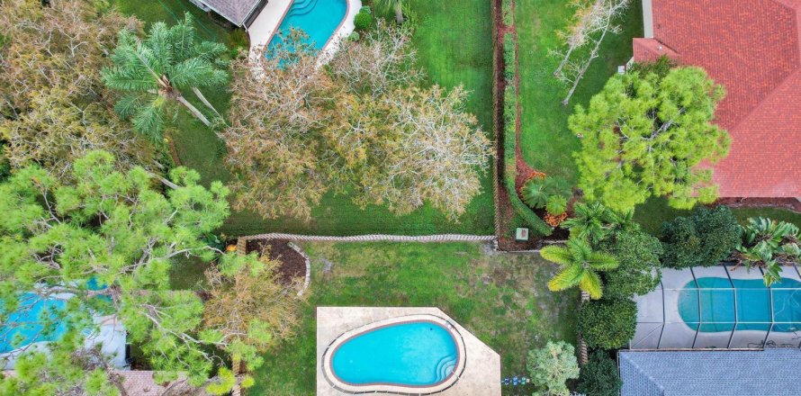 House in Wellington, Florida 3 bedrooms, 139.73 sq.m. № 1096531