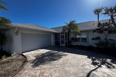 Casa en venta en Punta Gorda, Florida, 3 dormitorios, 187.76 m2 № 1555503 - foto 2