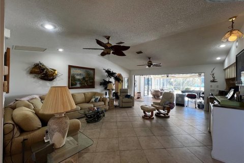 Casa en venta en Punta Gorda, Florida, 3 dormitorios, 187.76 m2 № 1555503 - foto 3