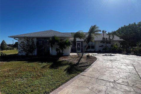 Casa en venta en Punta Gorda, Florida, 3 dormitorios, 187.76 m2 № 1555503 - foto 1