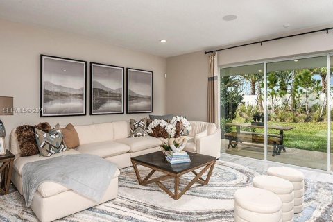 Casa en venta en Port St. Lucie, Florida, 4 dormitorios № 2073942 - foto 12