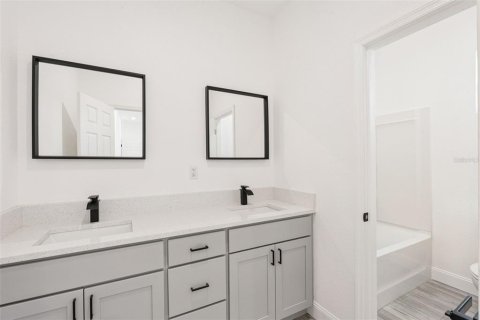 Casa en venta en Orlando, Florida, 4 dormitorios, 138.52 m2 № 2217672 - foto 10