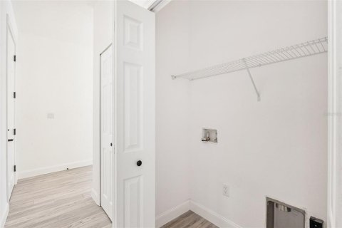 Casa en venta en Orlando, Florida, 4 dormitorios, 138.52 m2 № 2217672 - foto 15