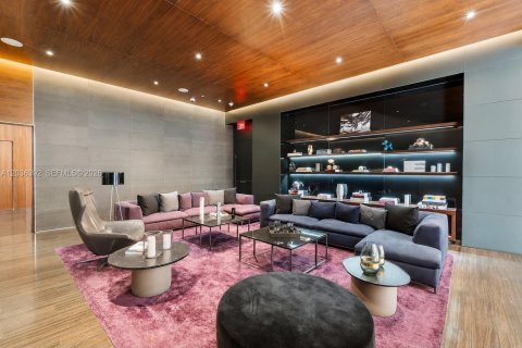 Купить кондоминиум в Майами, Флорида 2 спальни, 117.52м2, № 2086089 - фото 17