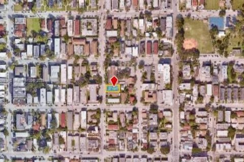 Commercial property in Miami, Florida 185.8 sq.m. № 2021363 - photo 3