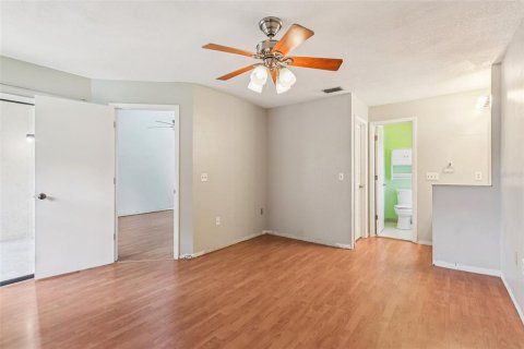 Condo in Orlando, Florida, 2 bedrooms  № 1787439 - photo 25