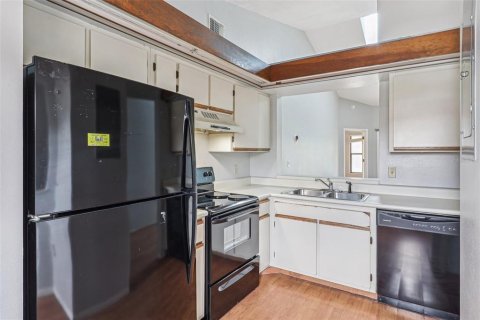 Condo in Orlando, Florida, 2 bedrooms  № 1787439 - photo 12