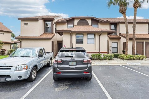 Condo in Orlando, Florida, 2 bedrooms  № 1787439 - photo 1