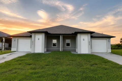 Appartement à Lehigh Acres, Floride 3 chambres, 111.48 m2 № 2306778