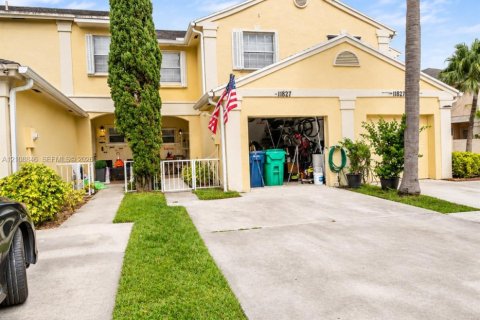 Adosado en venta en Miami, Florida, 3 dormitorios, 129.32 m2 № 2434221 - foto 30