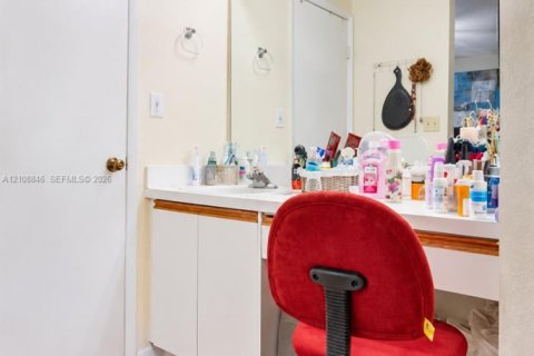 Adosado en venta en Miami, Florida, 3 dormitorios, 129.32 m2 № 2434221 - foto 23