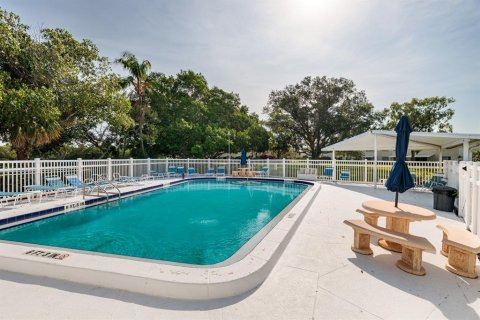 Condominio en venta en Saint Petersburg, Florida, 2 dormitorios, 94.3 m2 № 1560210 - foto 9