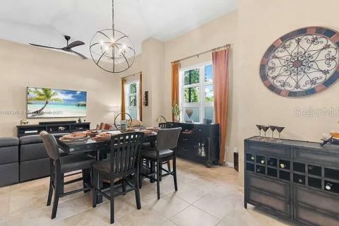 Condo in West Palm Beach, Florida, 2 bedrooms  № 2053436 - photo 29