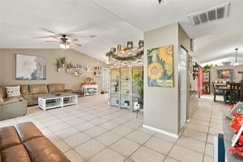 Villa ou maison à vendre à Port Charlotte, Floride: 3 chambres, 184.13 m2 № 2428629 - photo 6