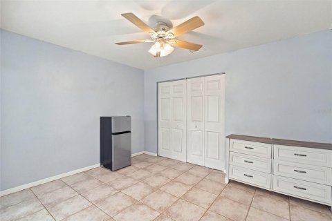 Villa ou maison à vendre à Port Charlotte, Floride: 3 chambres, 184.13 m2 № 2428629 - photo 21