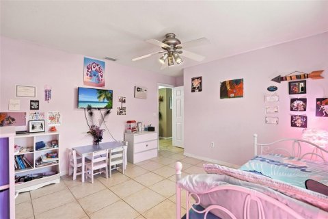 Villa ou maison à vendre à Port Charlotte, Floride: 3 chambres, 184.13 m2 № 2428629 - photo 23