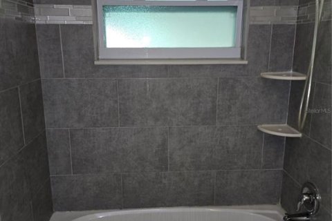 Снять в аренду виллу или дом в Холидэй, Флорида 6 комнат, 89м2, № 1840064 - фото 16