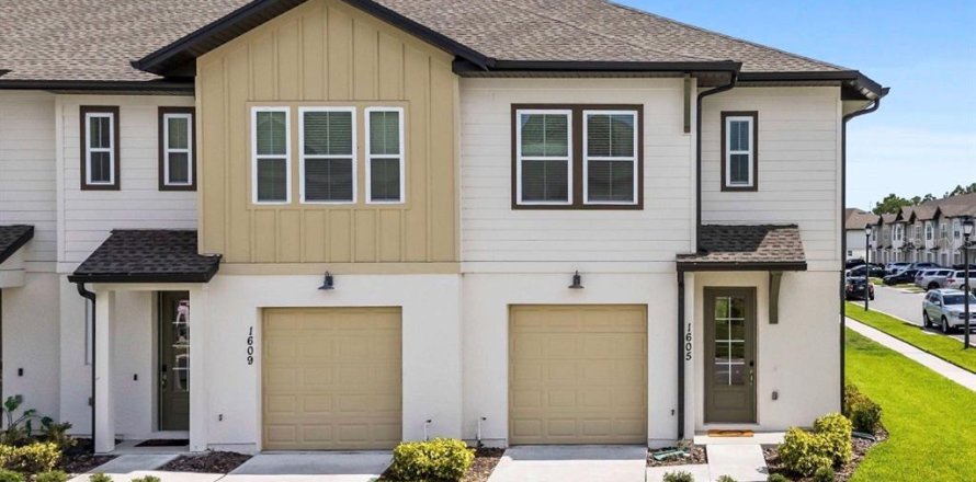 Touwnhouse à Davenport, Floride 3 chambres, 150.87 m2 № 2416380