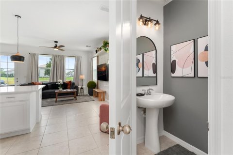 Touwnhouse à vendre à Davenport, Floride: 3 chambres, 150.87 m2 № 2416380 - photo 11
