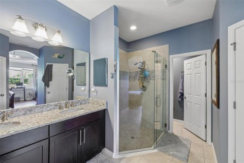 Villa ou maison à vendre à Sarasota, Floride: 4 chambres, 216.37 m2 № 2308106 - photo 17