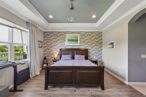 Villa ou maison à vendre à Sarasota, Floride: 4 chambres, 216.37 m2 № 2308106 - photo 15