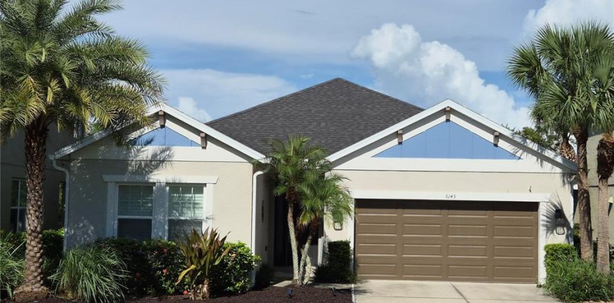Villa ou maison à Sarasota, Floride 4 chambres, 216.37 m2 № 2308106